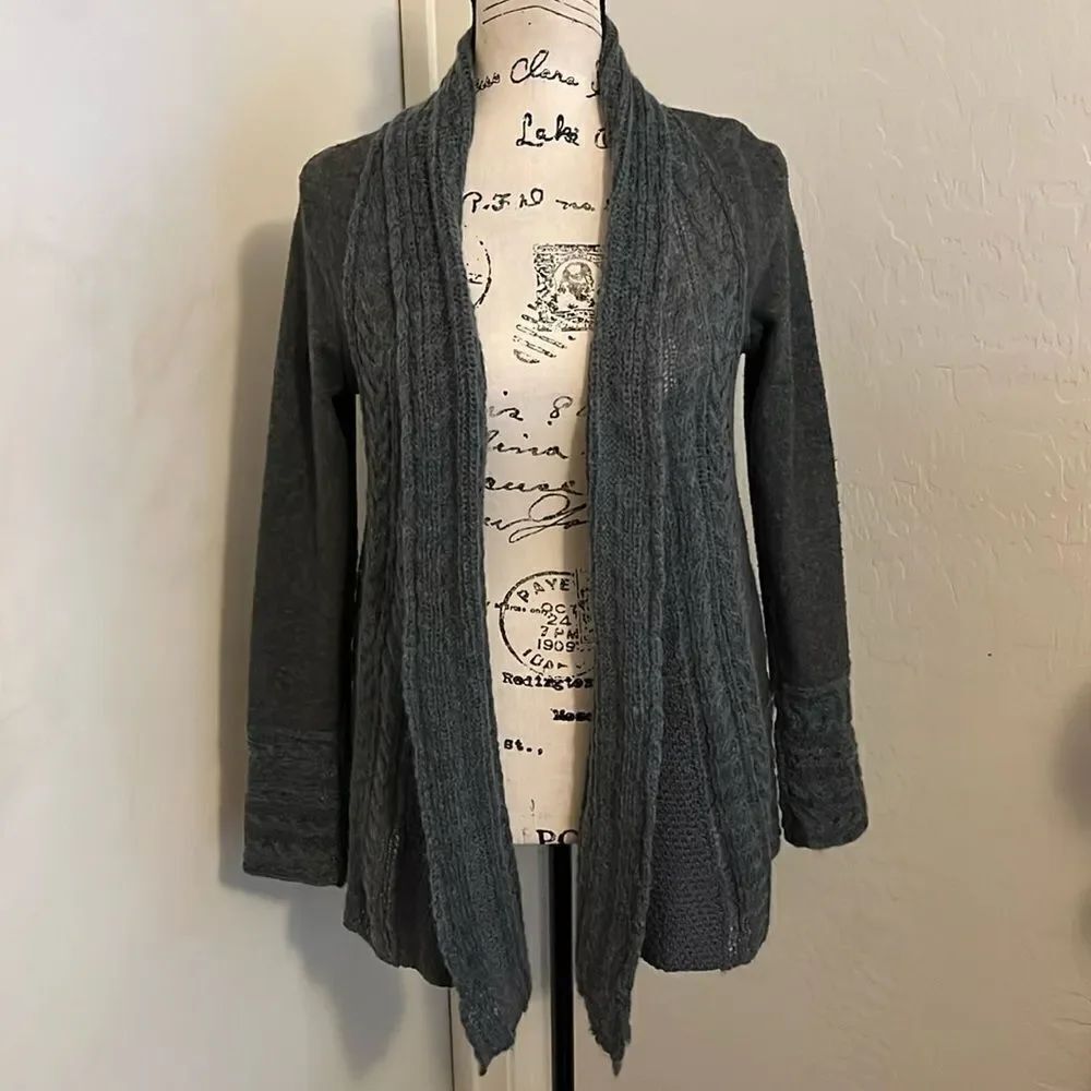 AnthropologieβKnitted & Knotted Gray Knit Open Style Cardigan SweaterβCasual